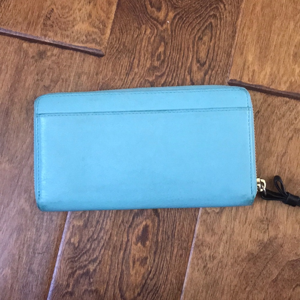 Kate Spade ♠️ Tiffany Blue Zipper Wallet - Picture 2 of 3